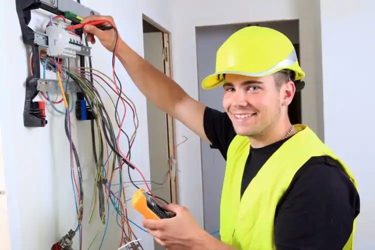elektricien Loënga